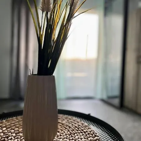 Whispering Ocean Retreat *